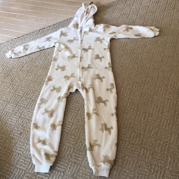 Children’s Place unicorn onesie costume/pajama - Picture 2 of 10
